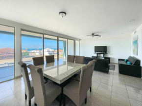 Unwind in a Modern Condo with Stunning View #303